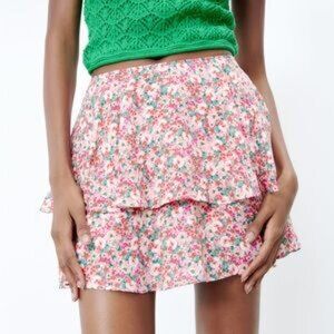 Zara | Ruffle Mini Skirt Floral Pink | SM
